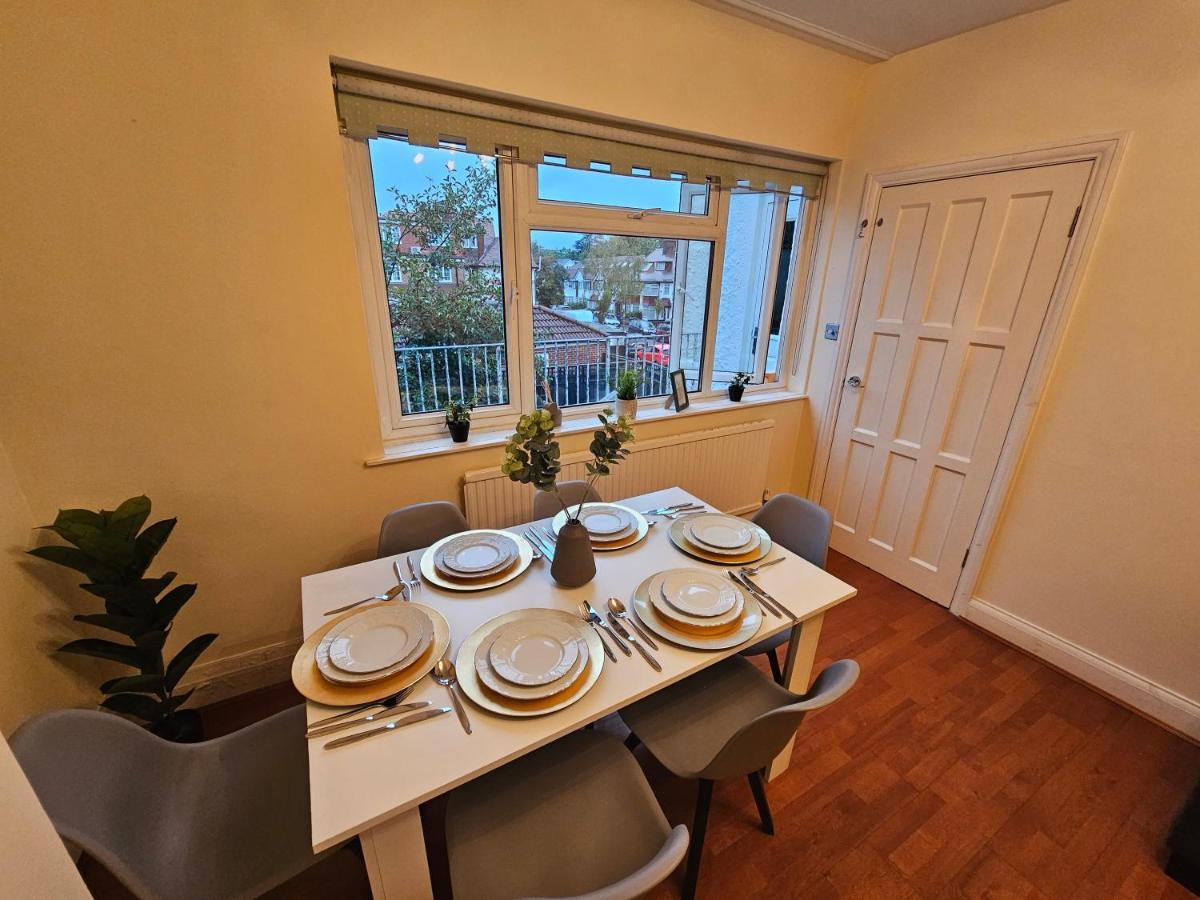 Large 4 Bedrooms Golders Green London Exterior photo
