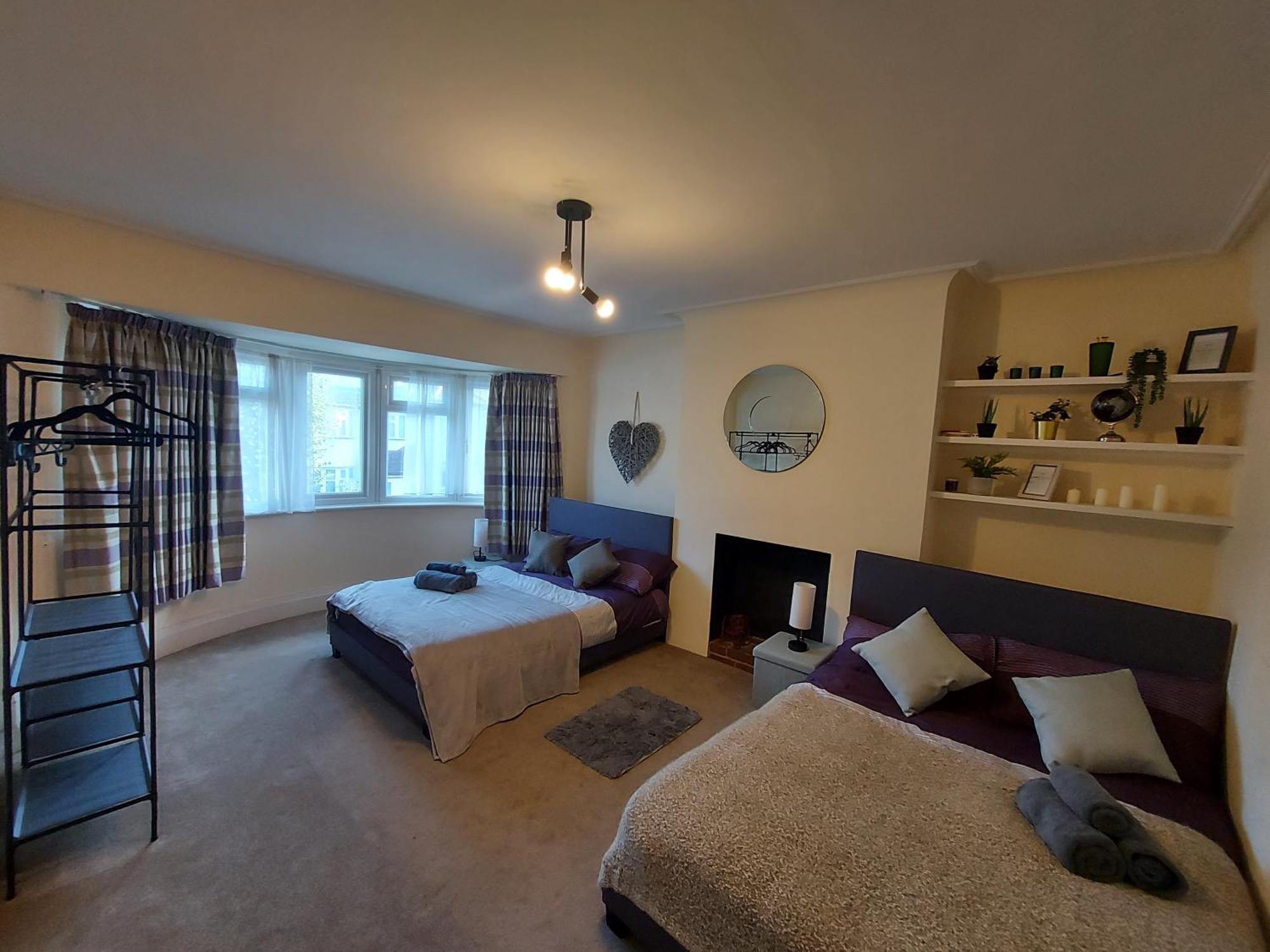 Large 4 Bedrooms Golders Green London Exterior photo